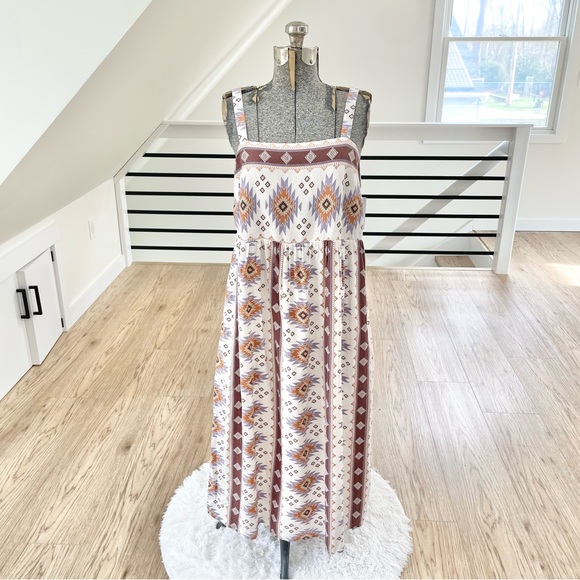 Sonoma Dresses & Skirts - NWT S M XL XXL bohemian, tribal, midi / maxi cream and purple dress with pockets